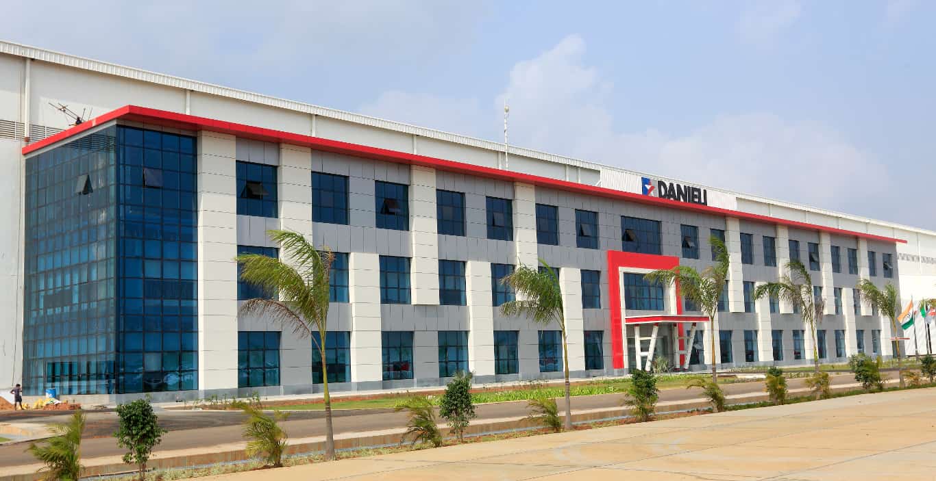 Danieli-Factory-Office-1-min
